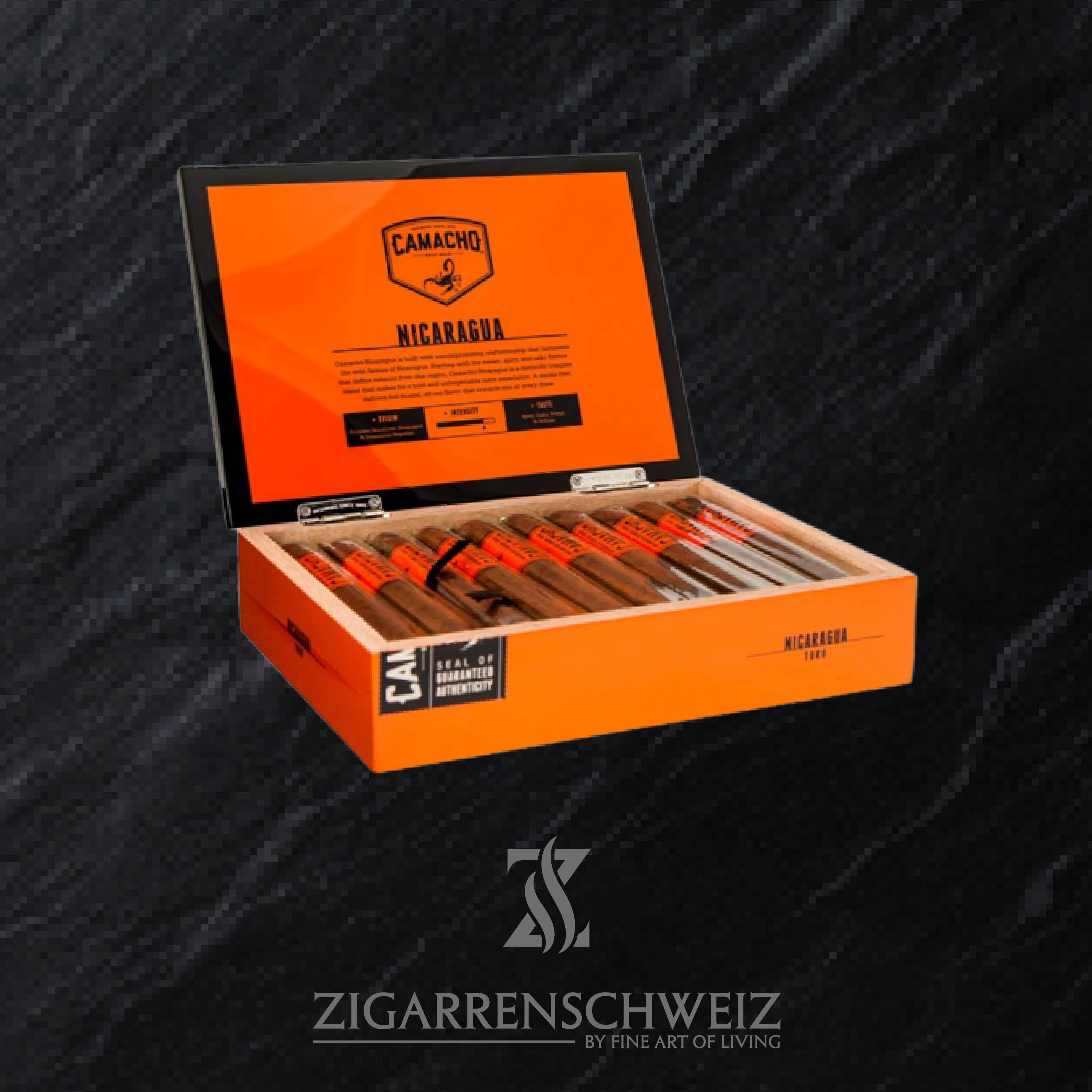 Camacho Nicaragua Toro Zigarren Kiste offen