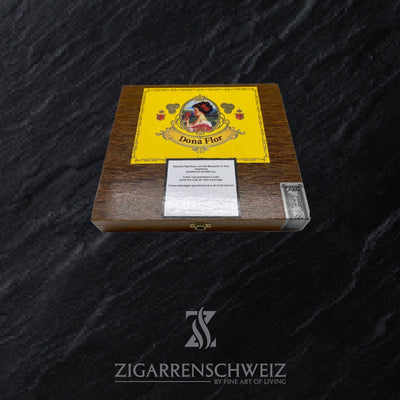Dona Flor Mata Fina Piramide - Zigarrenschweiz Online Zigarren Boutique - 