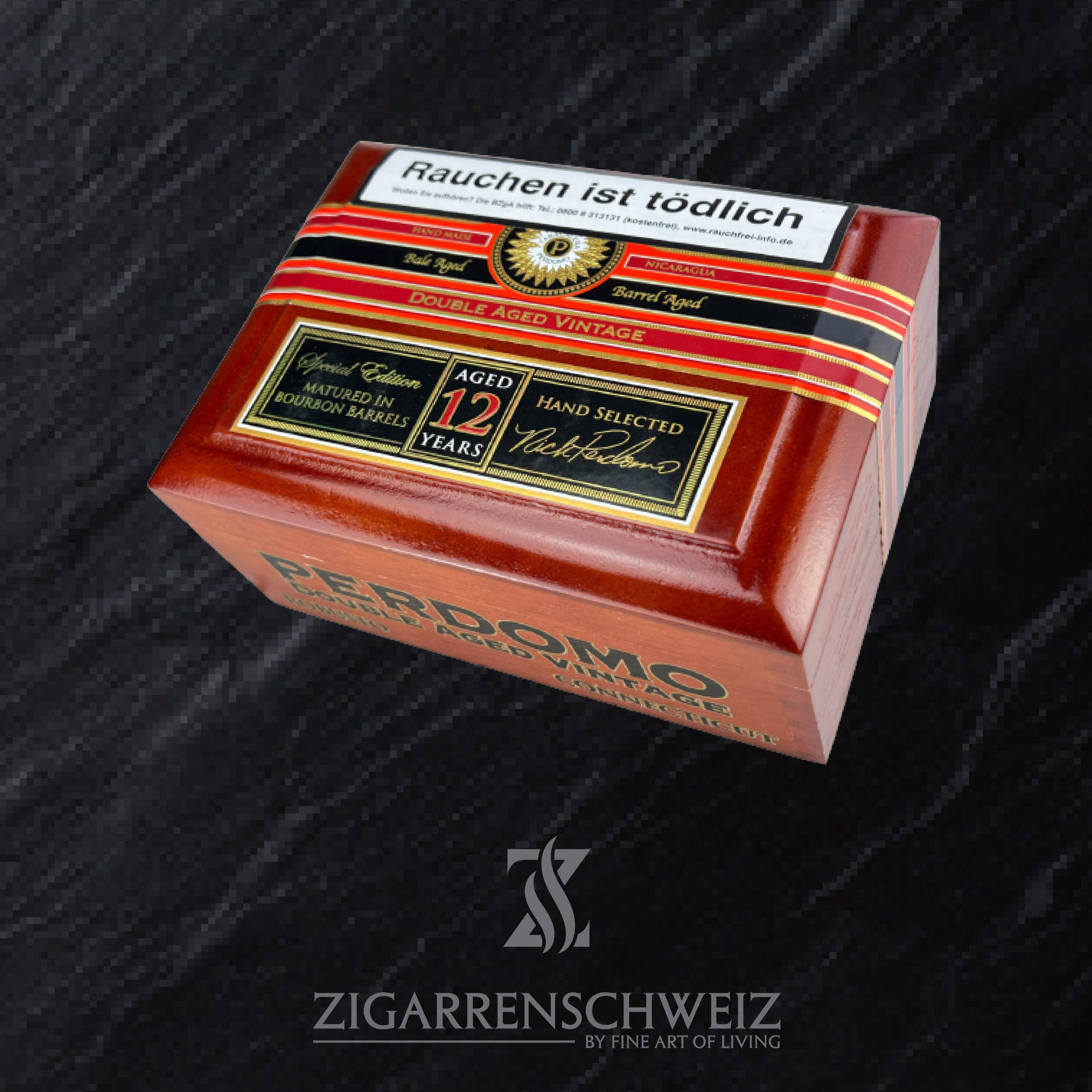 Perdomo 12 Years Double Aged Vintage Connecticut Robusto Zigarren Kiste geschlossen