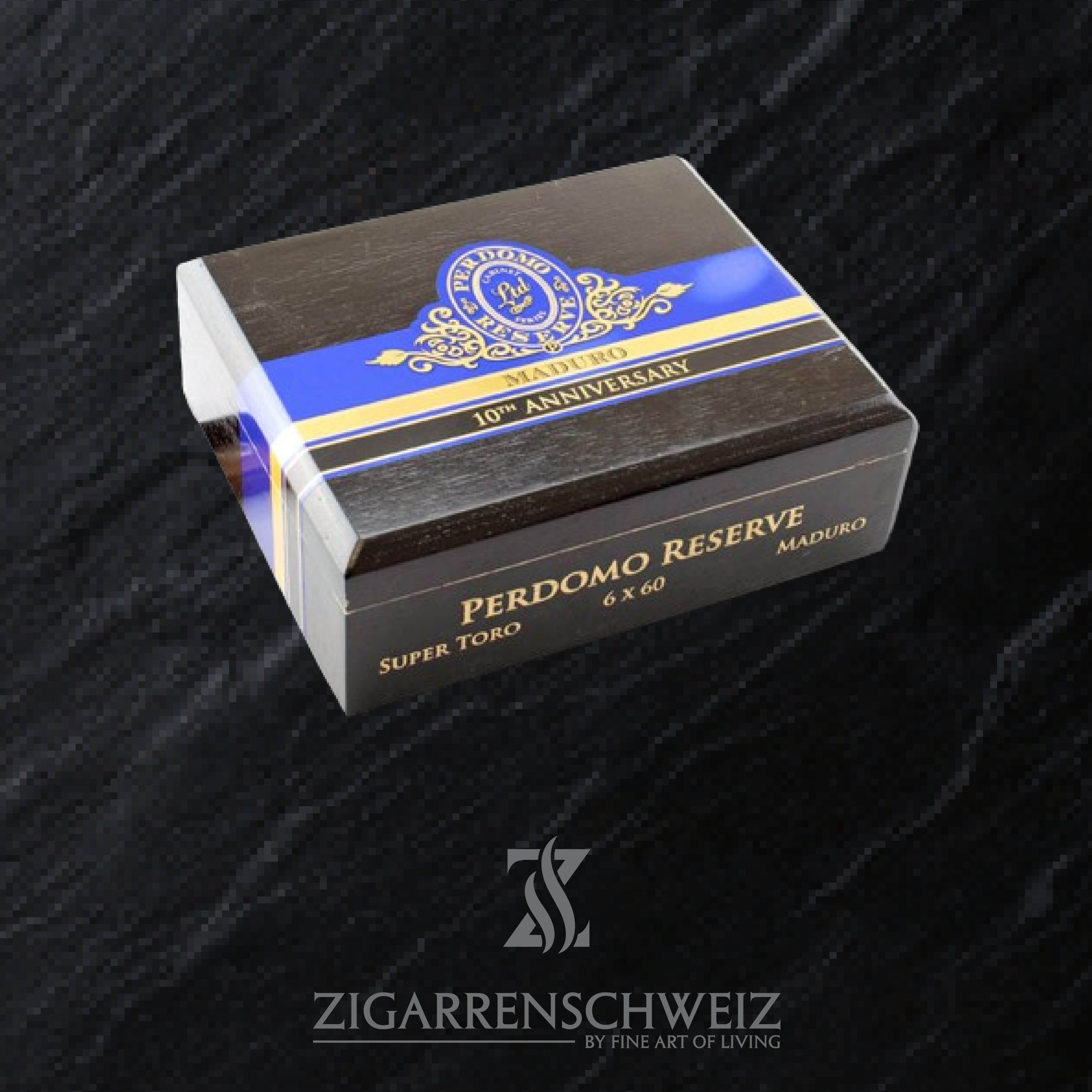 Perdomo Reserve 10th Anniversary Box-Pressed Super Toro Zigarren Kiste geschlossen