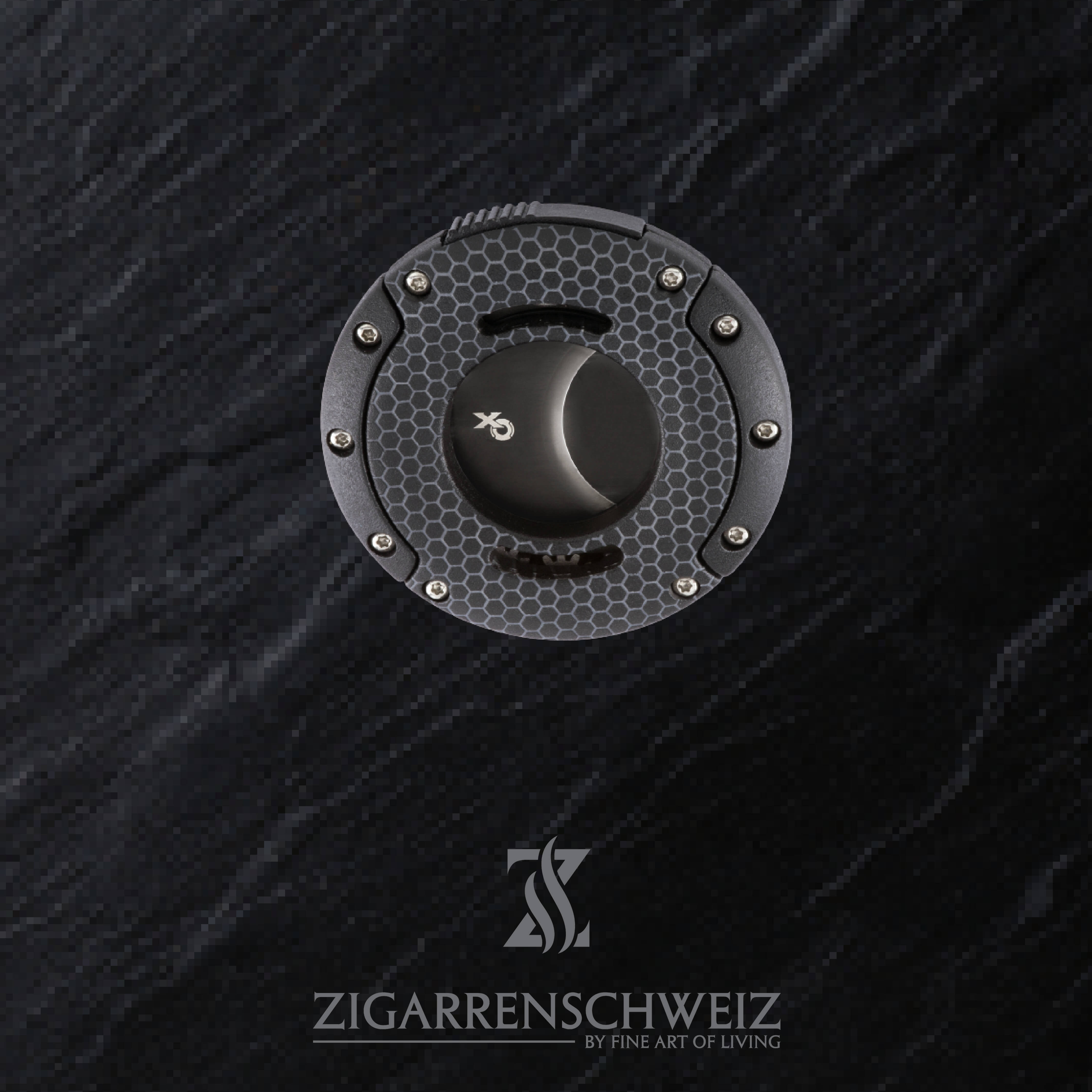 Xikar XO Zigarren Cutter, Farbe Gehäuse: Schwarz mit Honigwaben Optik, Farbe Klingen: Schwarz, geschlossen