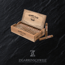 Henry Clay War Hawk Coronas 25er Zigarren Kiste offen mit Zigarren Links