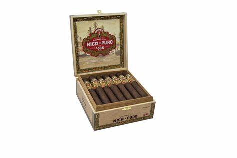 Alec Bradley Nica Puro Robusto Zigarre, 20er Zigarren Kiste geöffnet