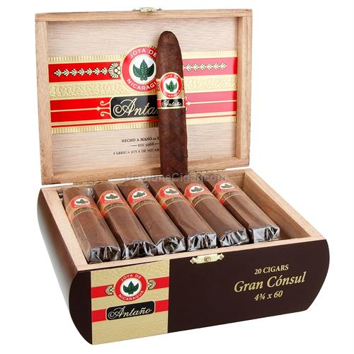 Joya de Nicaragua Antano Zigarre im Gran Consul Format 20er Kiste offen