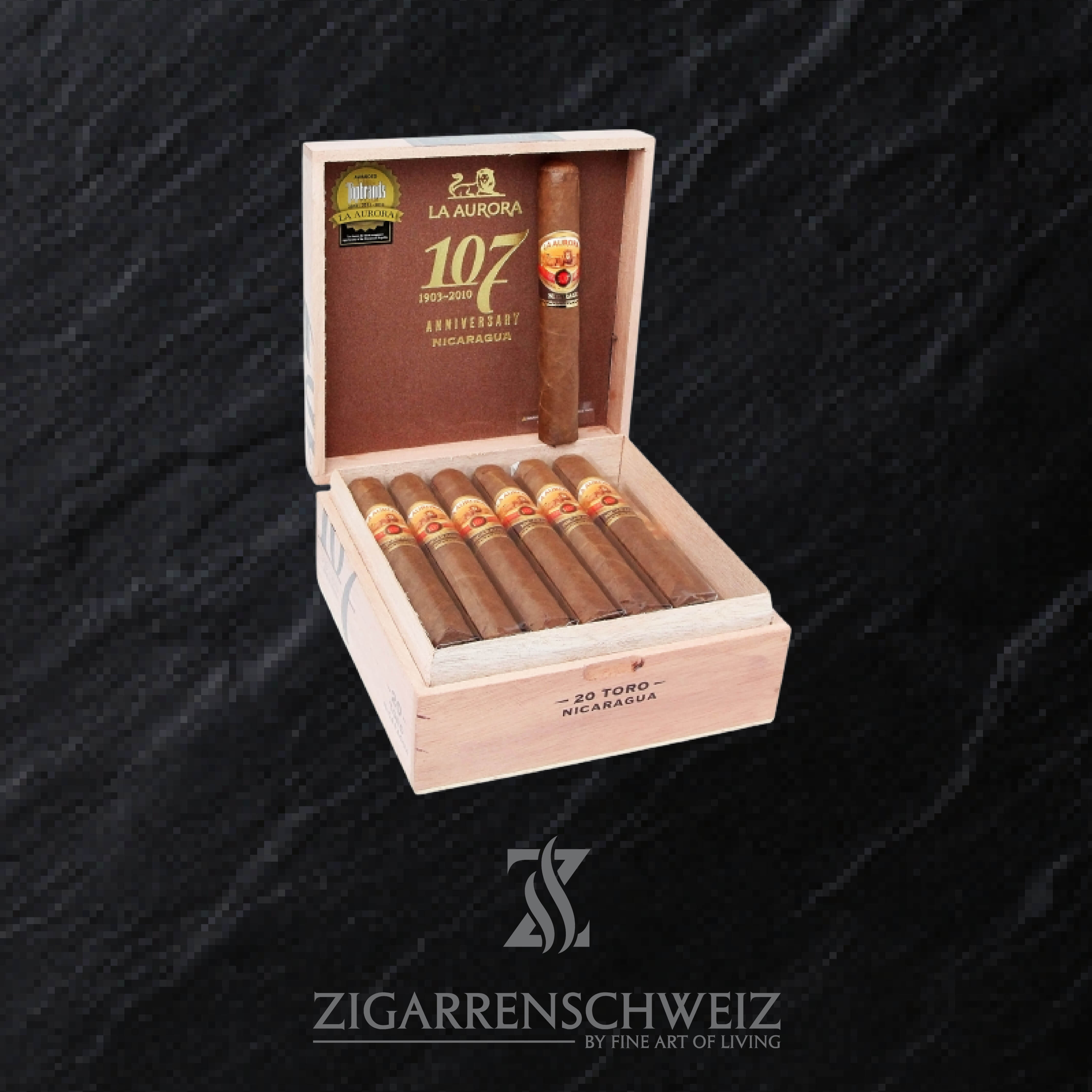 La Aurora 107 Nicaragua Toro Zigarren Kiste  geöffnet