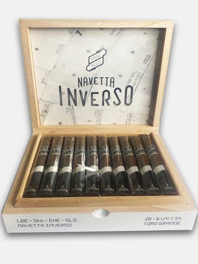 Fratello Navetta Inverso Zigarre im Gordo Format 20er Box geöffnet