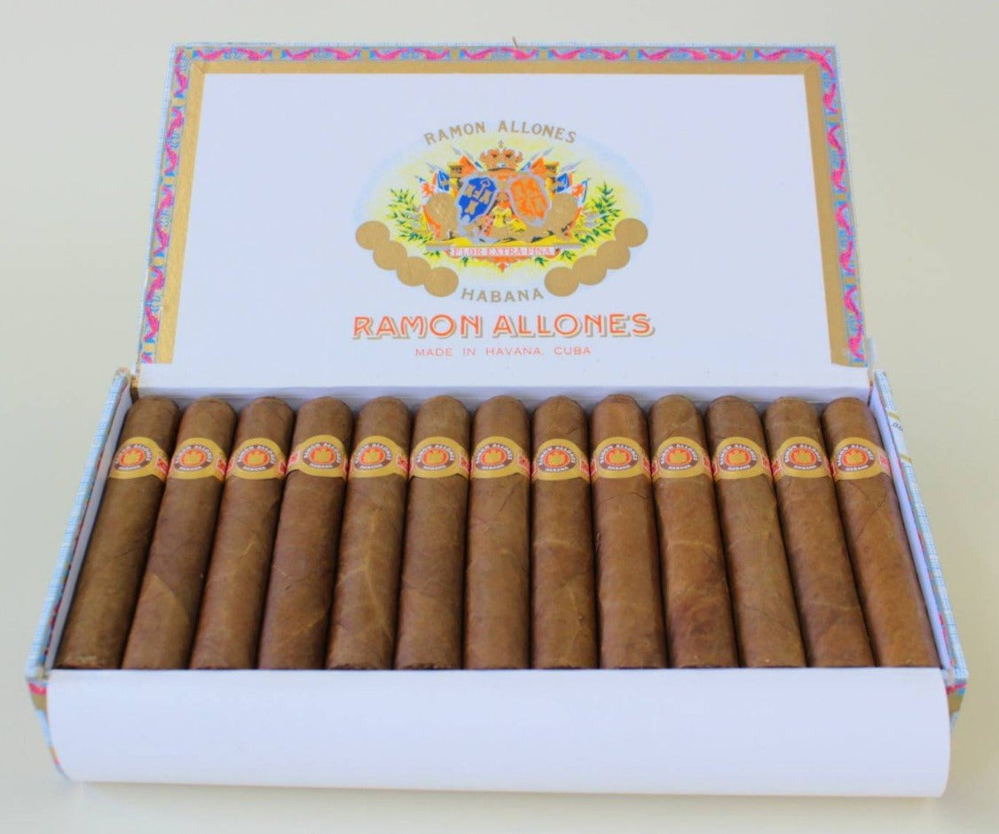 Ramon Allones Specially Selected Zigarrenbox geöffnet