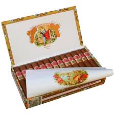 Romeo y Julieta Short Churchill Zigarrenbox 25 geöffnet