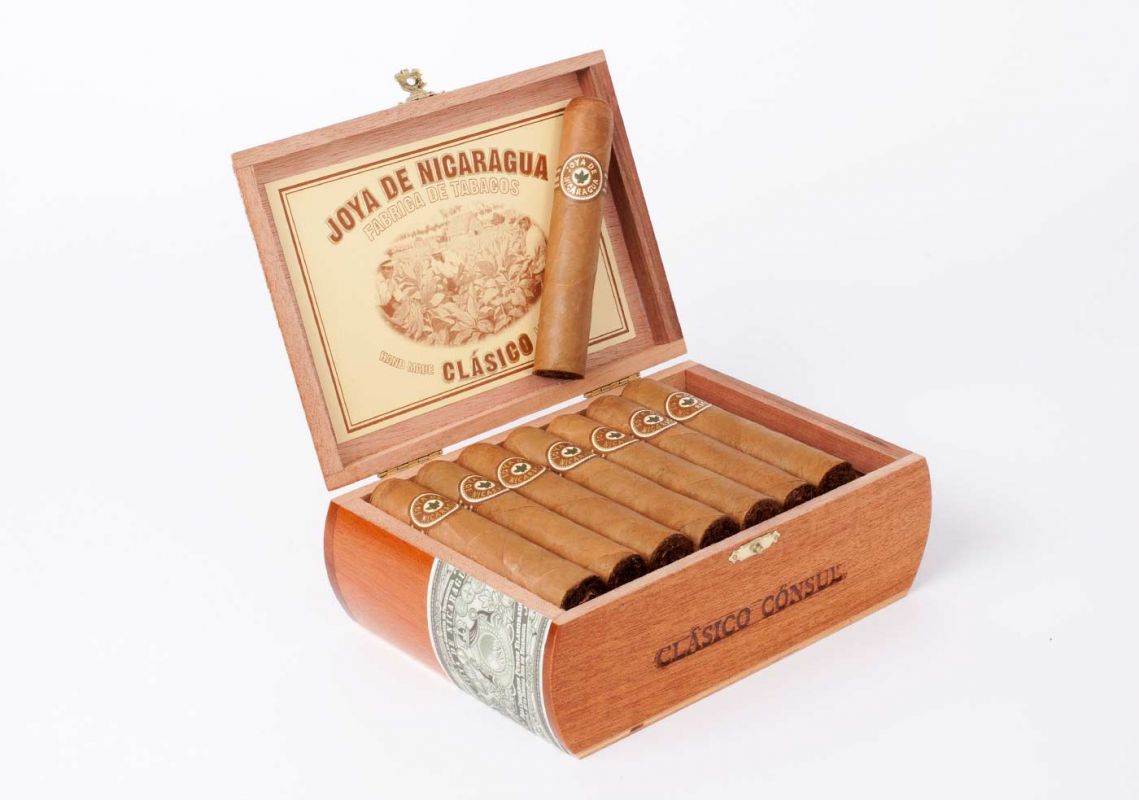 joya_de_nicaragua_clasico_consul_Robusto_Zigarre_25er_box_offen